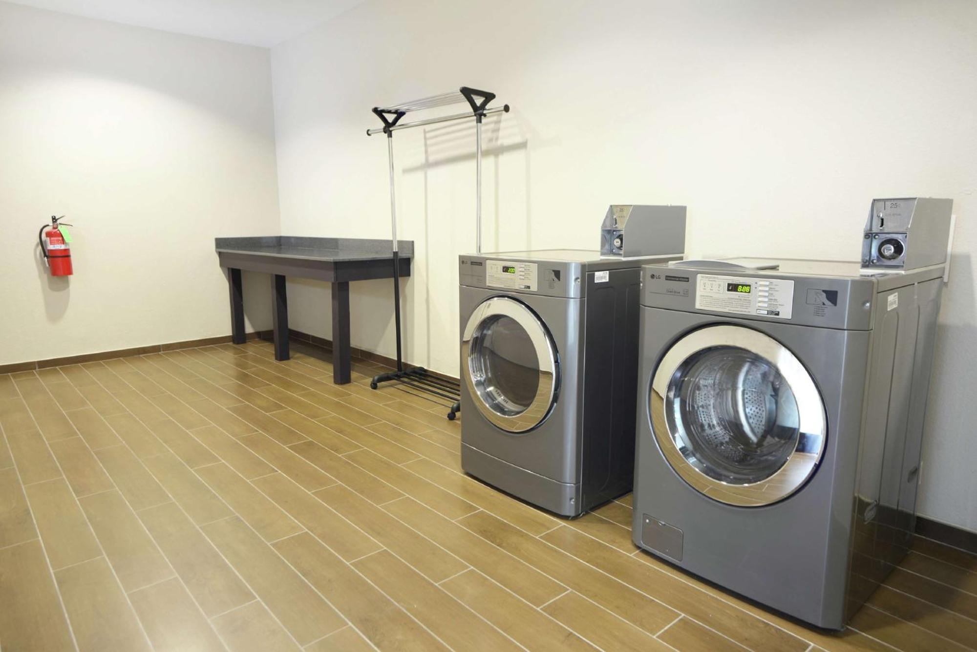 Hampton Inn & Suites Ponca City Екстериор снимка
